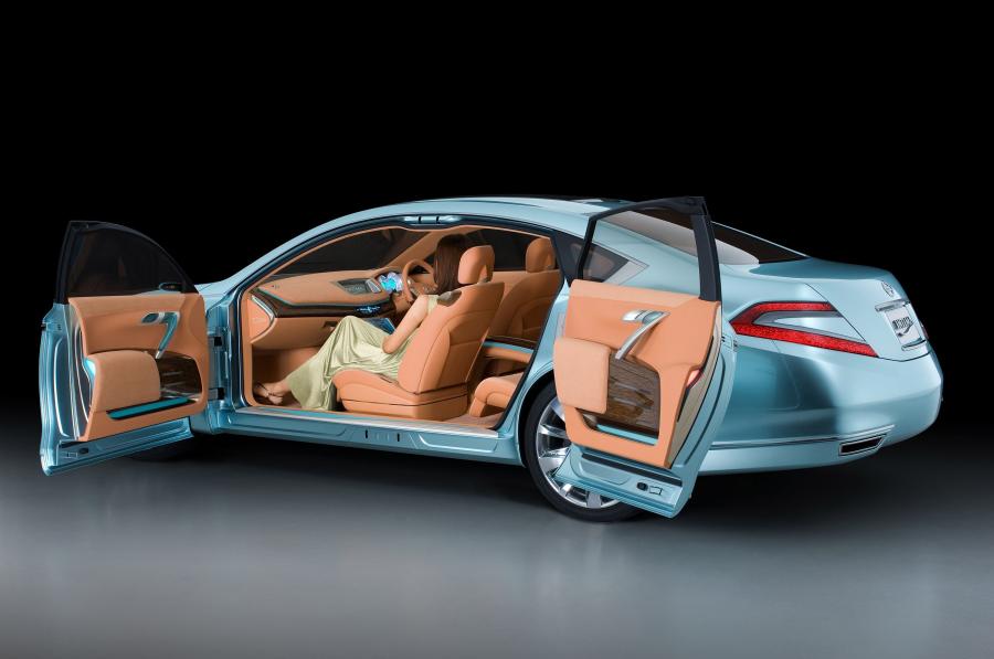  Nissan Intima Concept 2007 года  (фото 9 из 39)